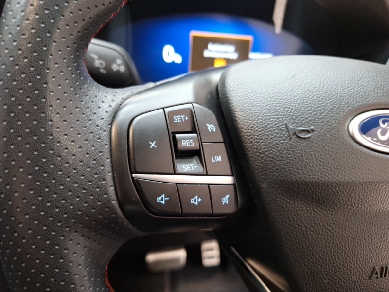 Used Ford Kuga 2022 for sale - 76651521: Photo 15