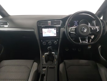 Used Volkswagen Golf 2019 for sale - 77483855: Photo