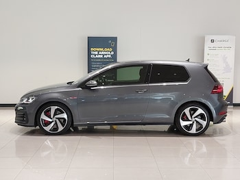 Used Volkswagen Golf 2019 for sale - 78321056: Photo