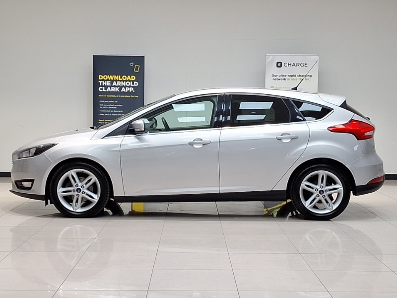 Used Ford Focus 2017 for sale - 77832631: Photo 4