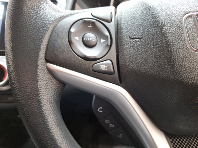 Used Honda Jazz 2017 for sale - 77405023: Photo 16