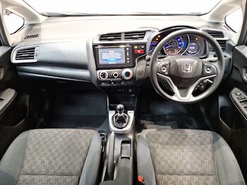 Used Honda Jazz 2017 for sale - 77405023: Photo