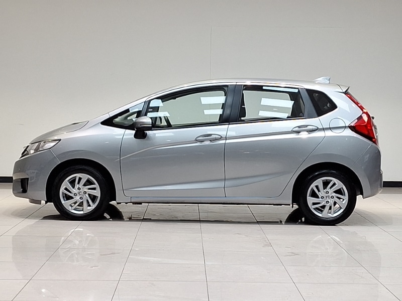 Used Honda Jazz 2017 for sale - 77405023: Photo 4