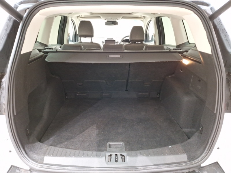 Used Ford Kuga 2018 for sale - 77343327: Photo 8