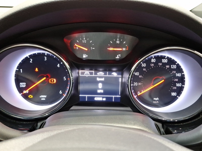 Used Vauxhall Astra 2017 for sale - 76624365: Photo 11