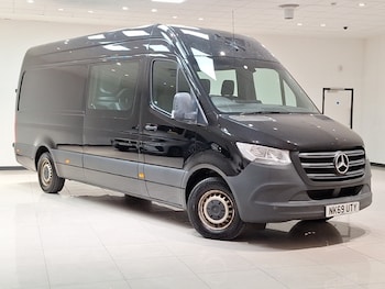 Mercedes-Benz Sprinter feature image