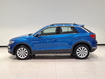Used Volkswagen T-Roc 2020 for sale - 75386577: Photo