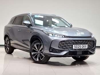2025 - 1.5 T-GDI SE 5dr