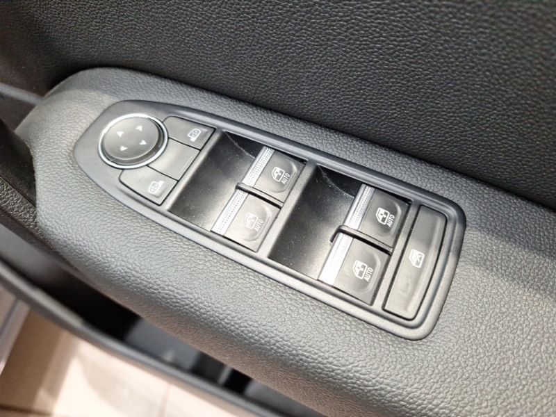 Used Renault Captur 2023 for sale - 76053243: Photo 17