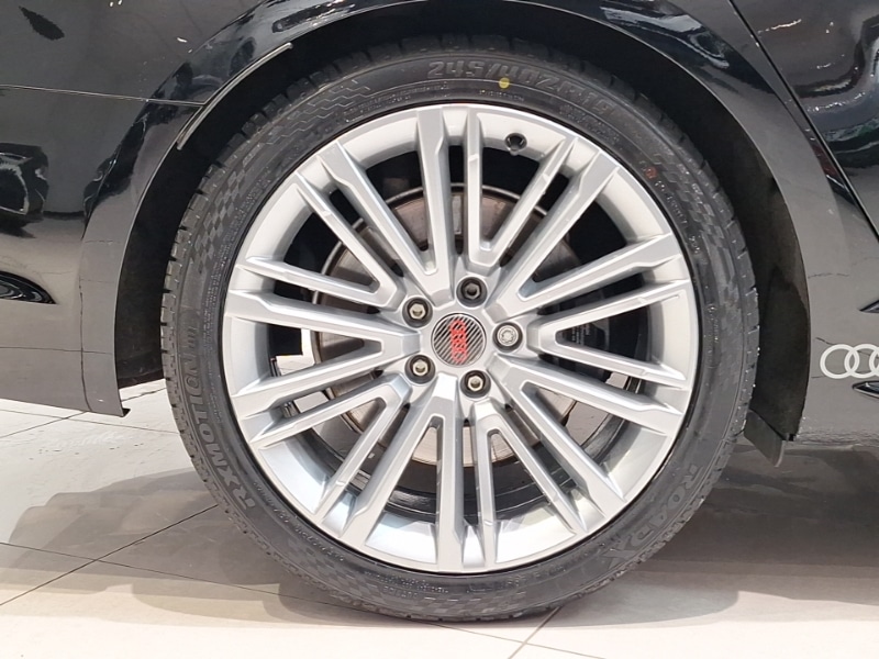 Used Audi A4 2018 for sale - 76639511: Photo 12