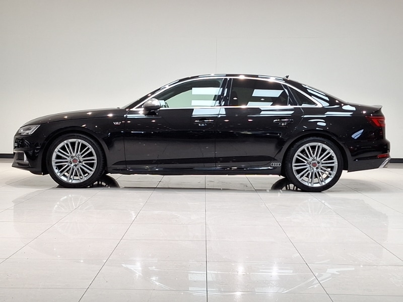 Used Audi A4 2018 for sale - 76639511: Photo 4