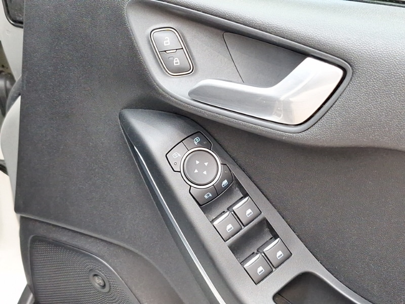 Used Ford Fiesta 2019 for sale - 78062536: Photo 17