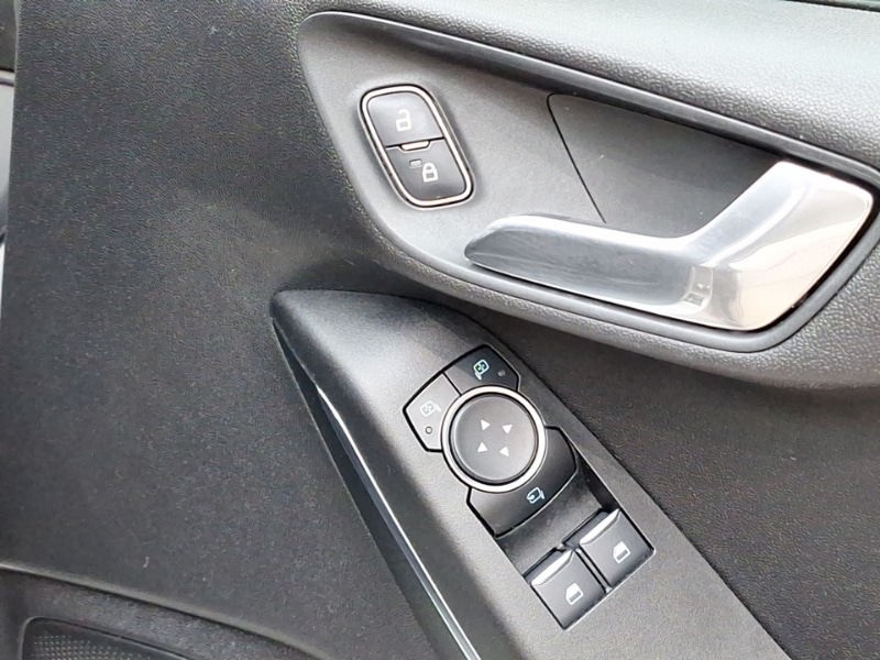 Used Ford Fiesta 2019 for sale - 78093727: Photo 17