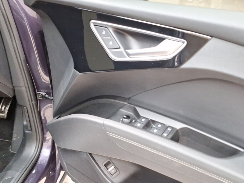 Used Audi Q4 e-tron 2024 for sale - 77664169: Photo 17