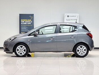 Used Vauxhall Corsa 2015 for sale - 77767550: Photo