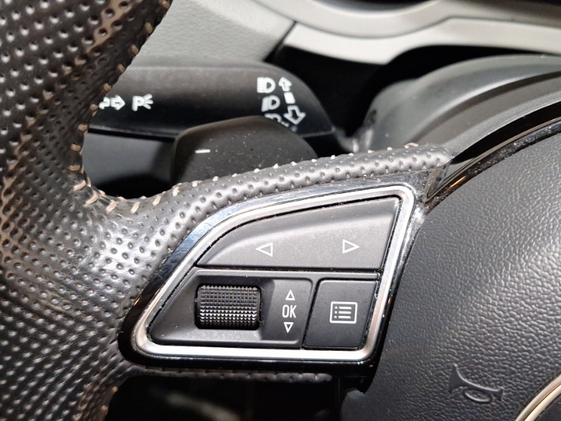 Used Audi Q3 2015 for sale - 77922657: Photo 14