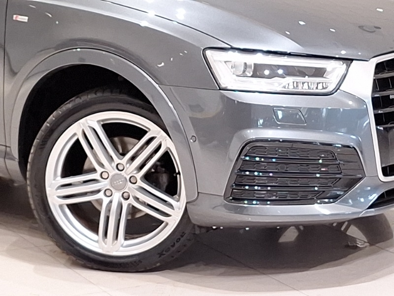 Used Audi Q3 2015 for sale - 77922657: Photo 9