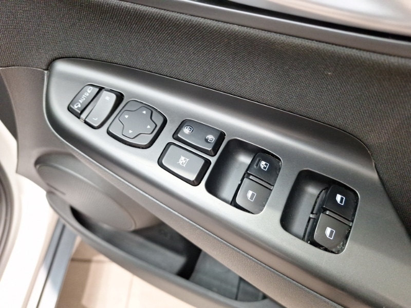 Used Hyundai KONA 2022 for sale - 77595996: Photo 17