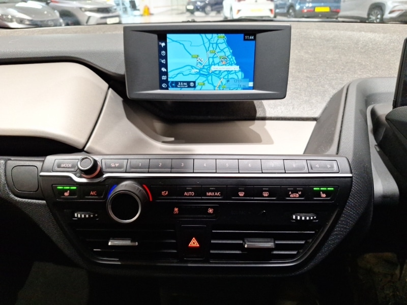 Used BMW i3 2022 for sale - 76721820: Photo 17