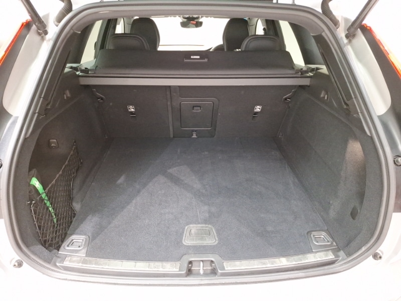 Used Volvo XC60 2024 for sale - 76721817: Photo 8