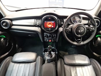 Used MINI Hatch 2019 for sale - 78355011: Photo