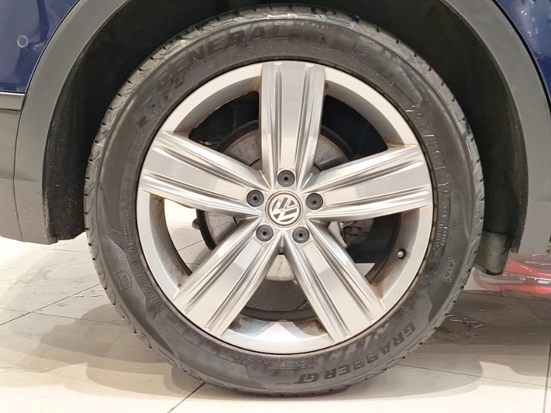 Used Volkswagen Tiguan 2019 for sale - 76630562: Photo 12