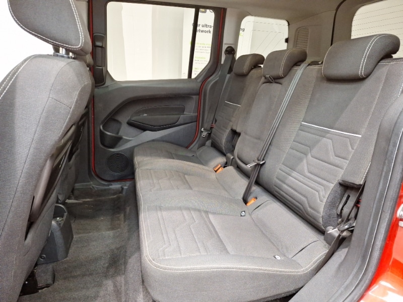 Used Ford Tourneo Connect 2017 for sale - 78163923: Photo 6