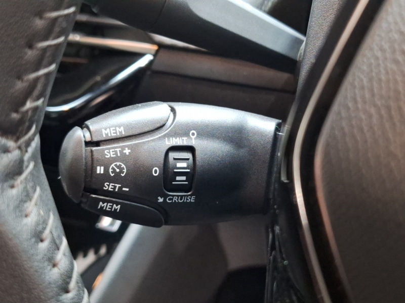 Used Peugeot 208 2022 for sale - 77352319: Photo 16