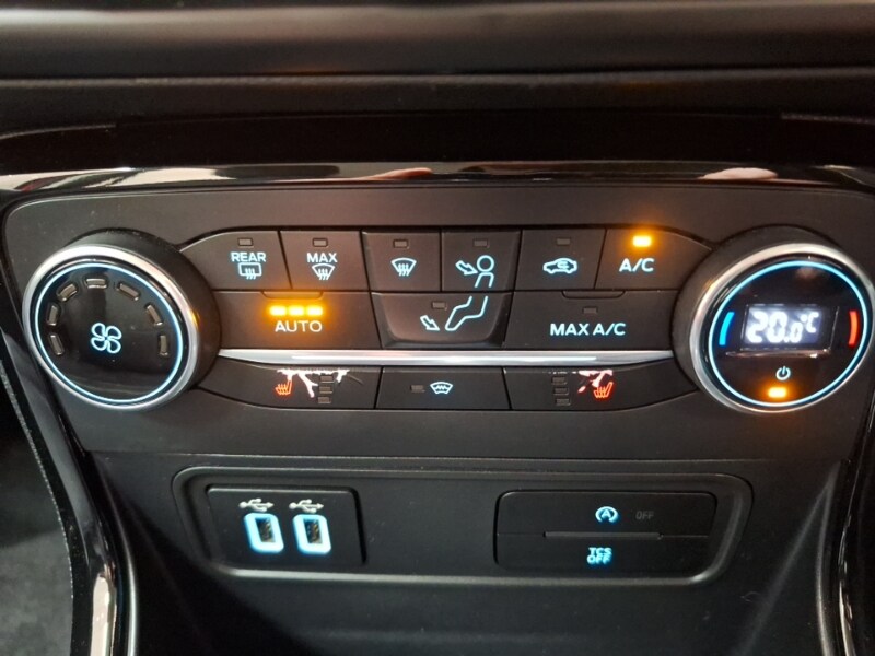 Used Ford Ecosport 2018 for sale - 77352320: Photo 17