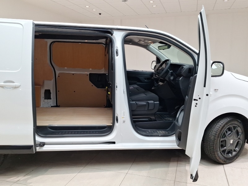 Used Vauxhall Vivaro 2024 for sale - 76901980: Photo 13