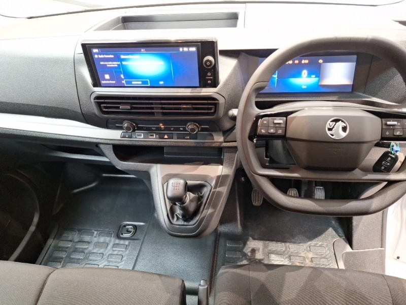 Used Vauxhall Vivaro 2024 for sale - 76901980: Photo 2