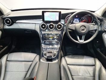 Used Mercedes-Benz C Class 2018 for sale - 76609943: Photo