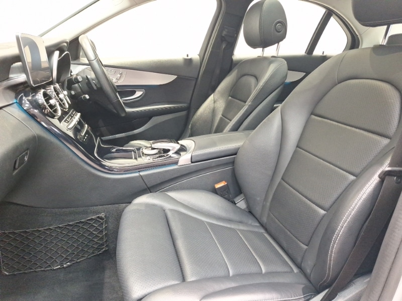 Used Mercedes-Benz C Class 2018 for sale - 76609943: Photo 5