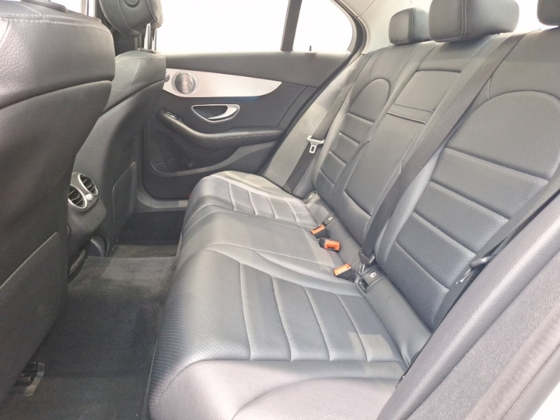 Used Mercedes-Benz C Class 2018 for sale - 76609943: Photo 6