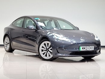 Tesla - Model 3