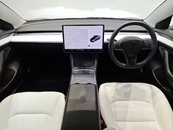 Used Tesla Model 3 2021 for sale - 76325561: Photo 2