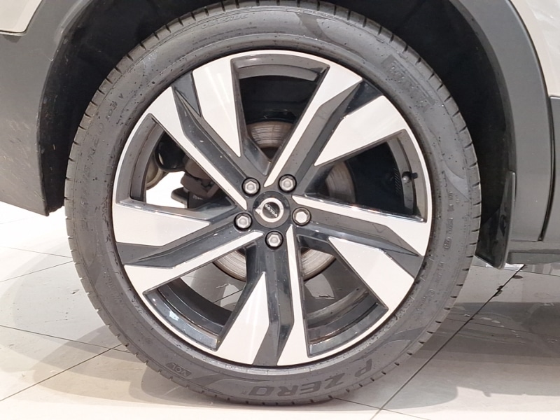 Used Volvo XC40 2024 for sale - 76713497: Photo 12