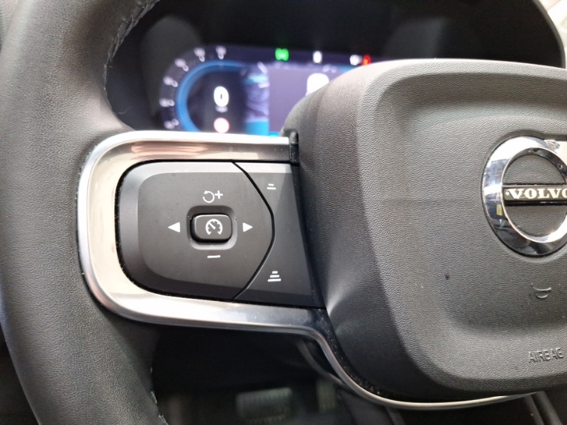 Used Volvo XC40 2024 for sale - 76713497: Photo 16