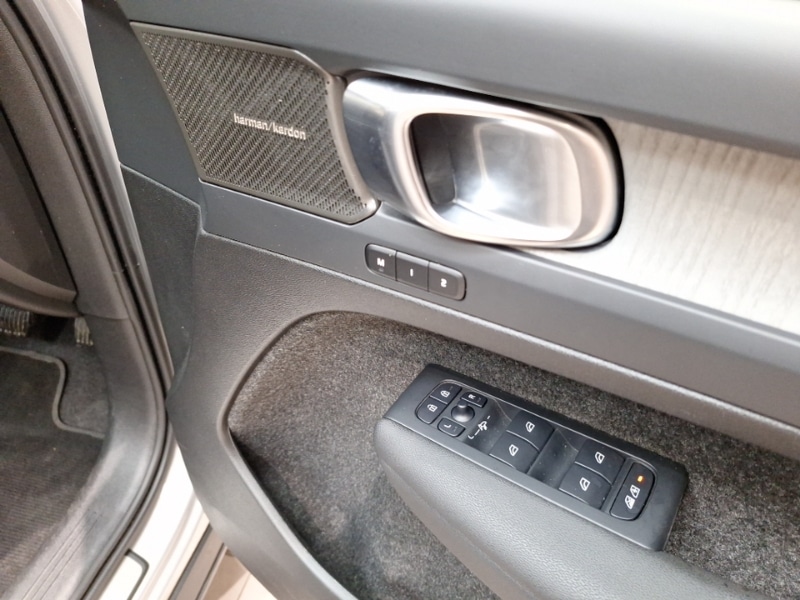 Used Volvo XC40 2024 for sale - 76713497: Photo 18