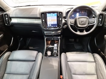 Used Volvo XC40 2024 for sale - 76713497: Photo