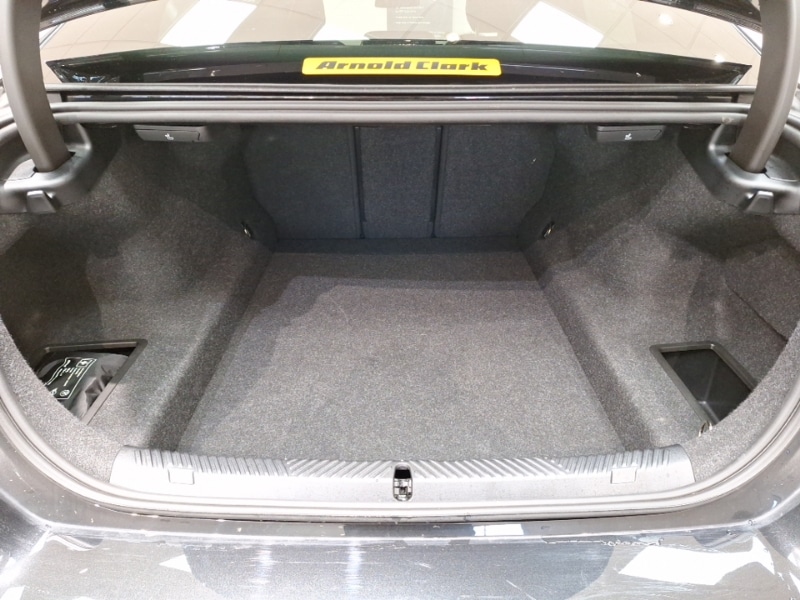 Used BMW 5 Series 2025 for sale - 77648634: Photo 8