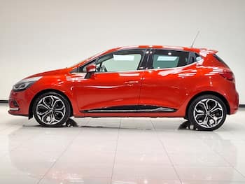 Used Renault Clio 2019 for sale - 79686267: Photo