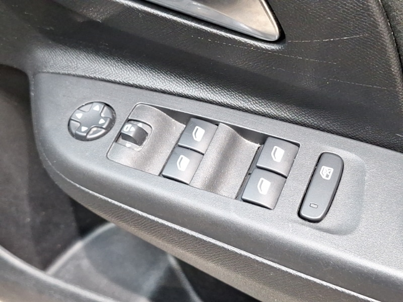 Used Vauxhall Corsa 2023 for sale - 77149762: Photo 17