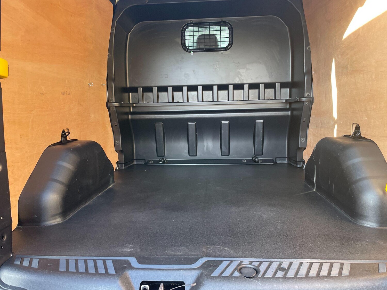 Used Ford Transit Custom 2023 for sale - 77510323: Photo 22