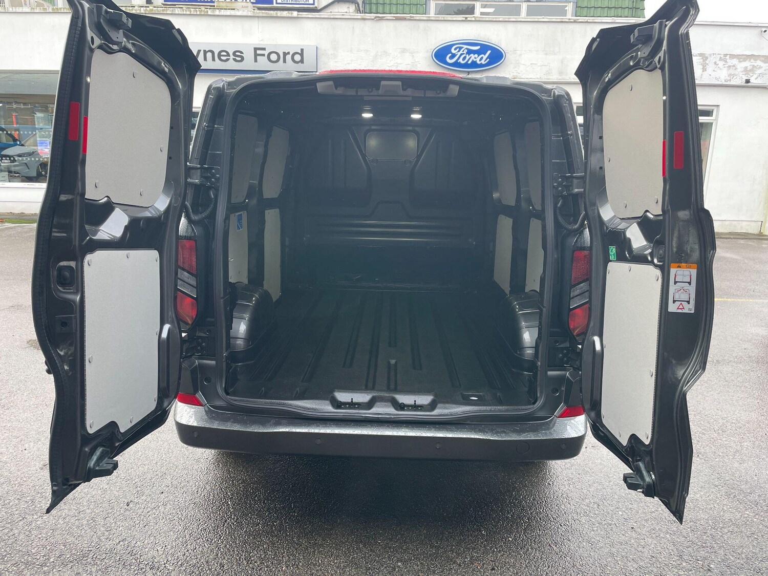 Used Ford Transit Custom 2024 for sale - 77537199: Photo 15