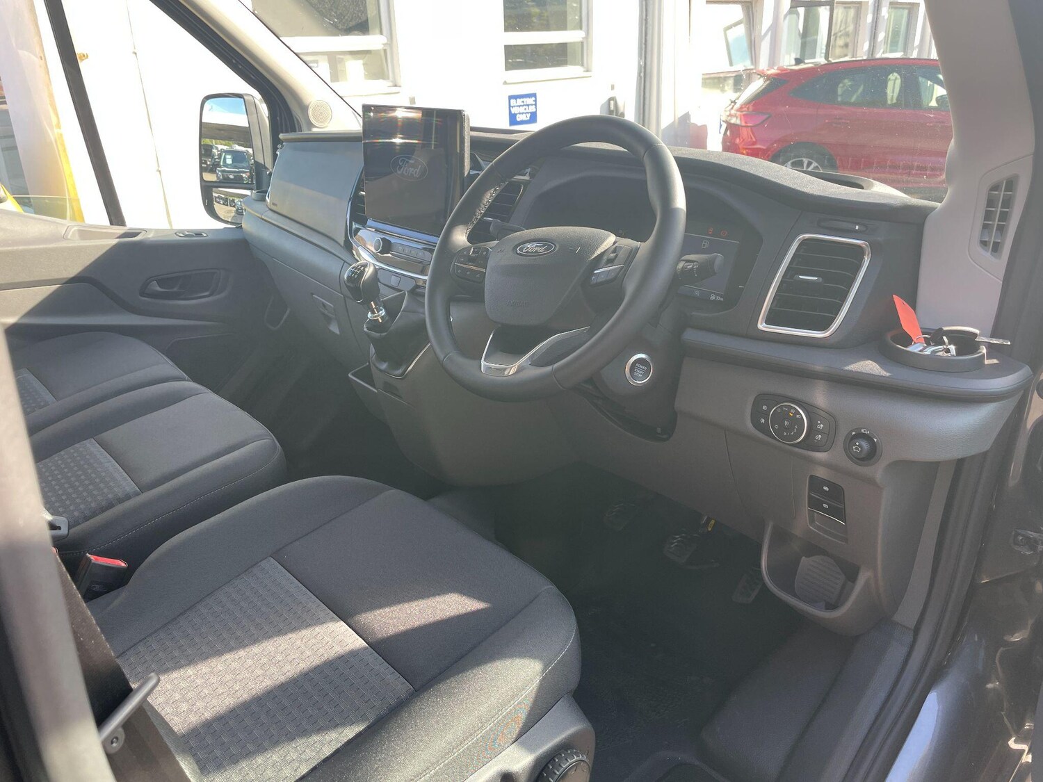 Used Ford Transit 2024 for sale - 76398672: Photo 10