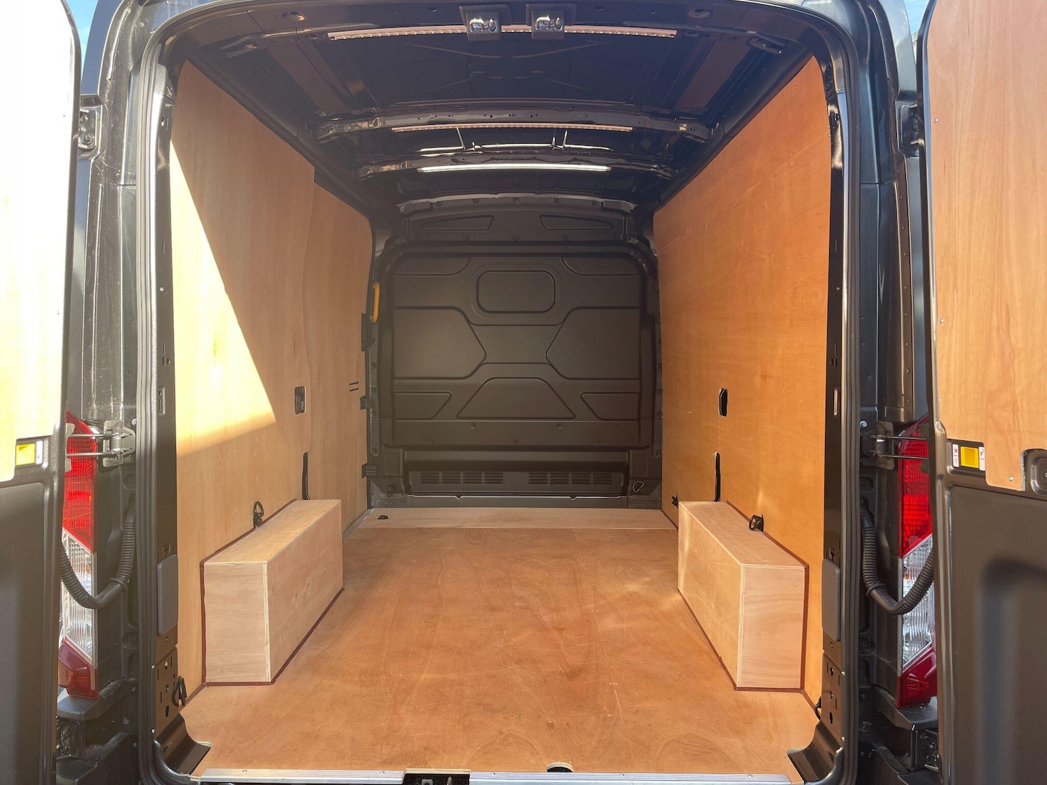 Used Ford Transit 2024 for sale - 76398672: Photo 22