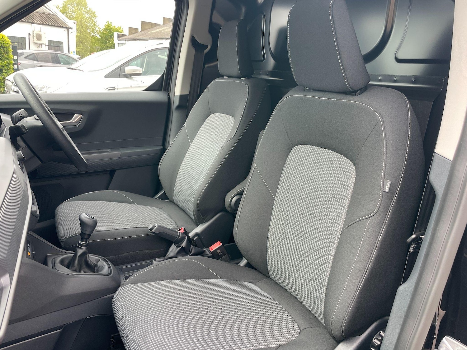 Used Ford Transit Courier 2025 for sale - 76473790: Photo 16