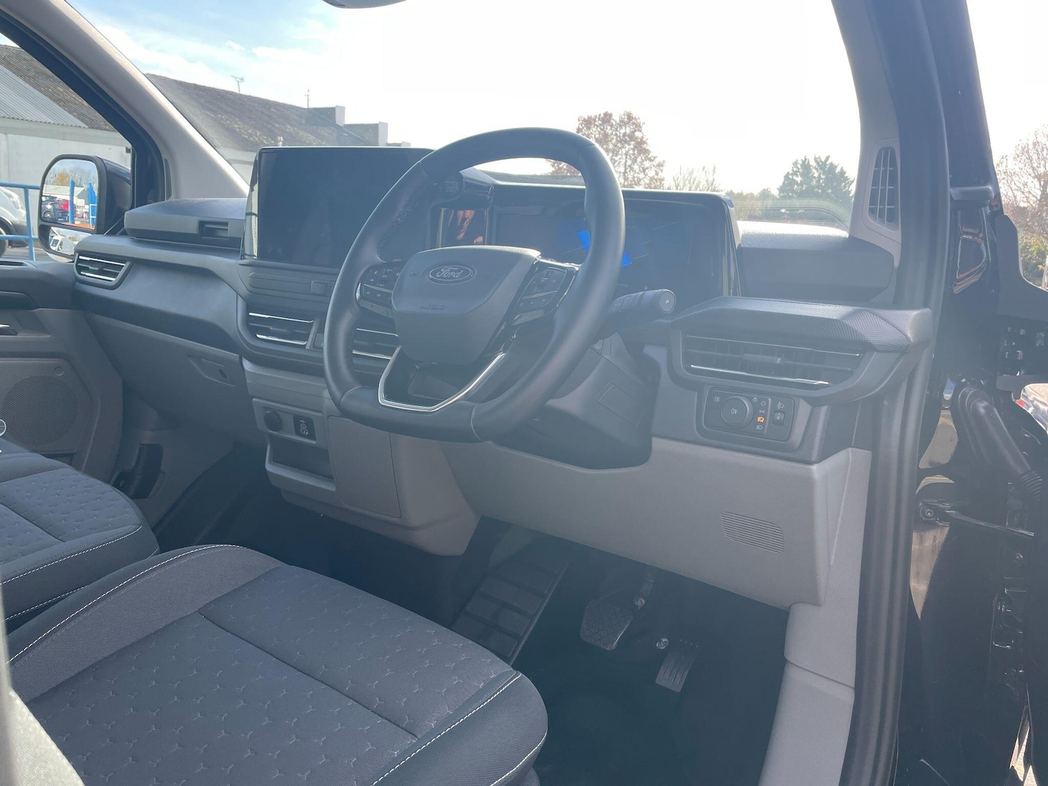 Used Ford Transit Custom 2025 for sale - 76765324: Photo 25