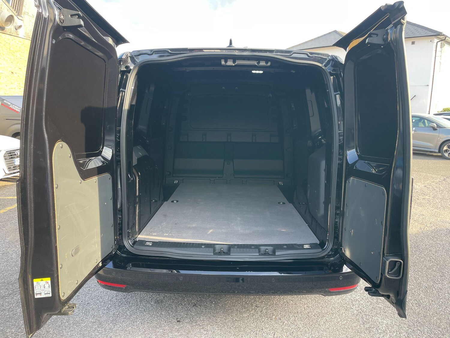 Used Ford Transit Connect 2025 for sale - 76136734: Photo 21